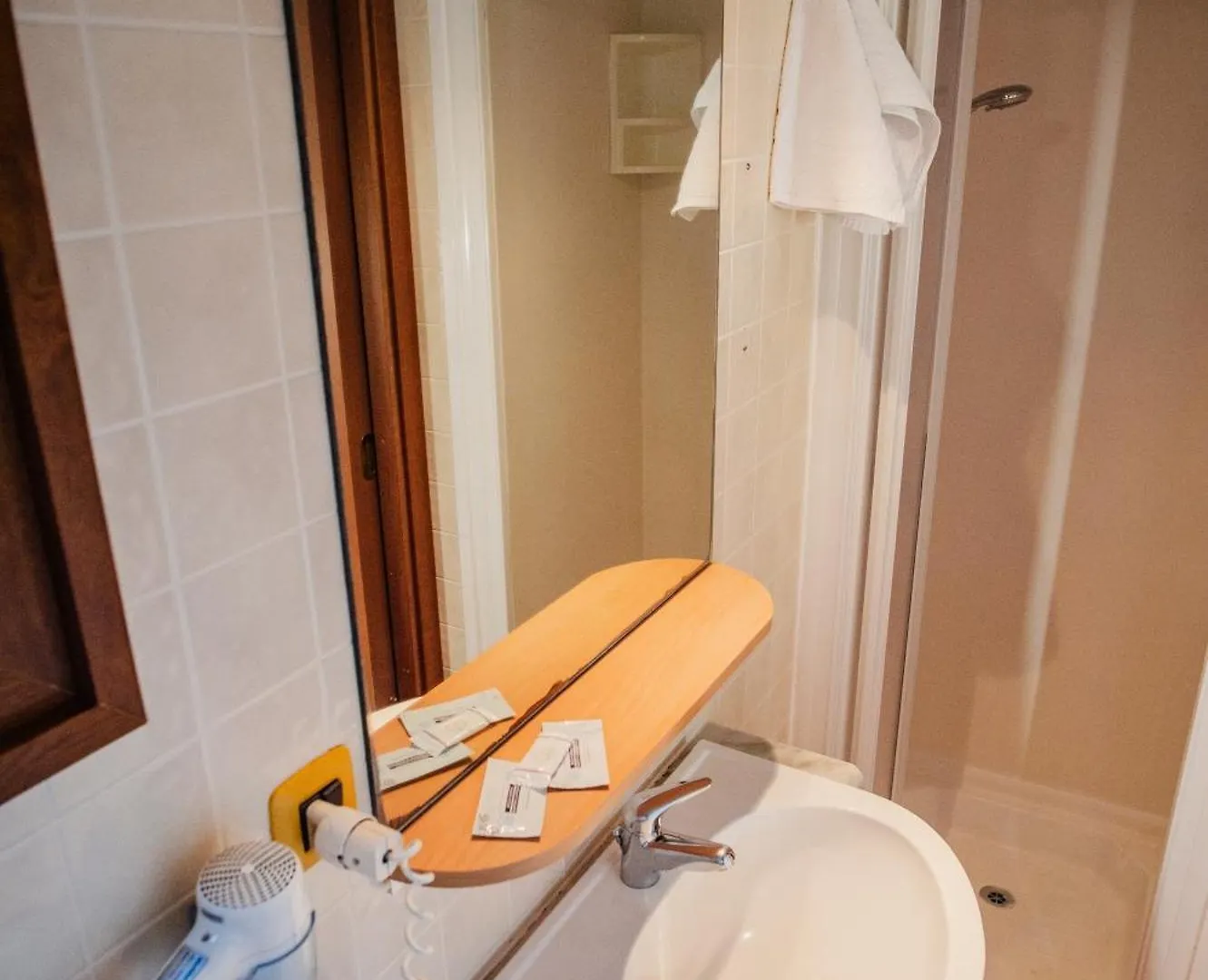 Camping & Village Rais Gerbi Pollina Holiday park