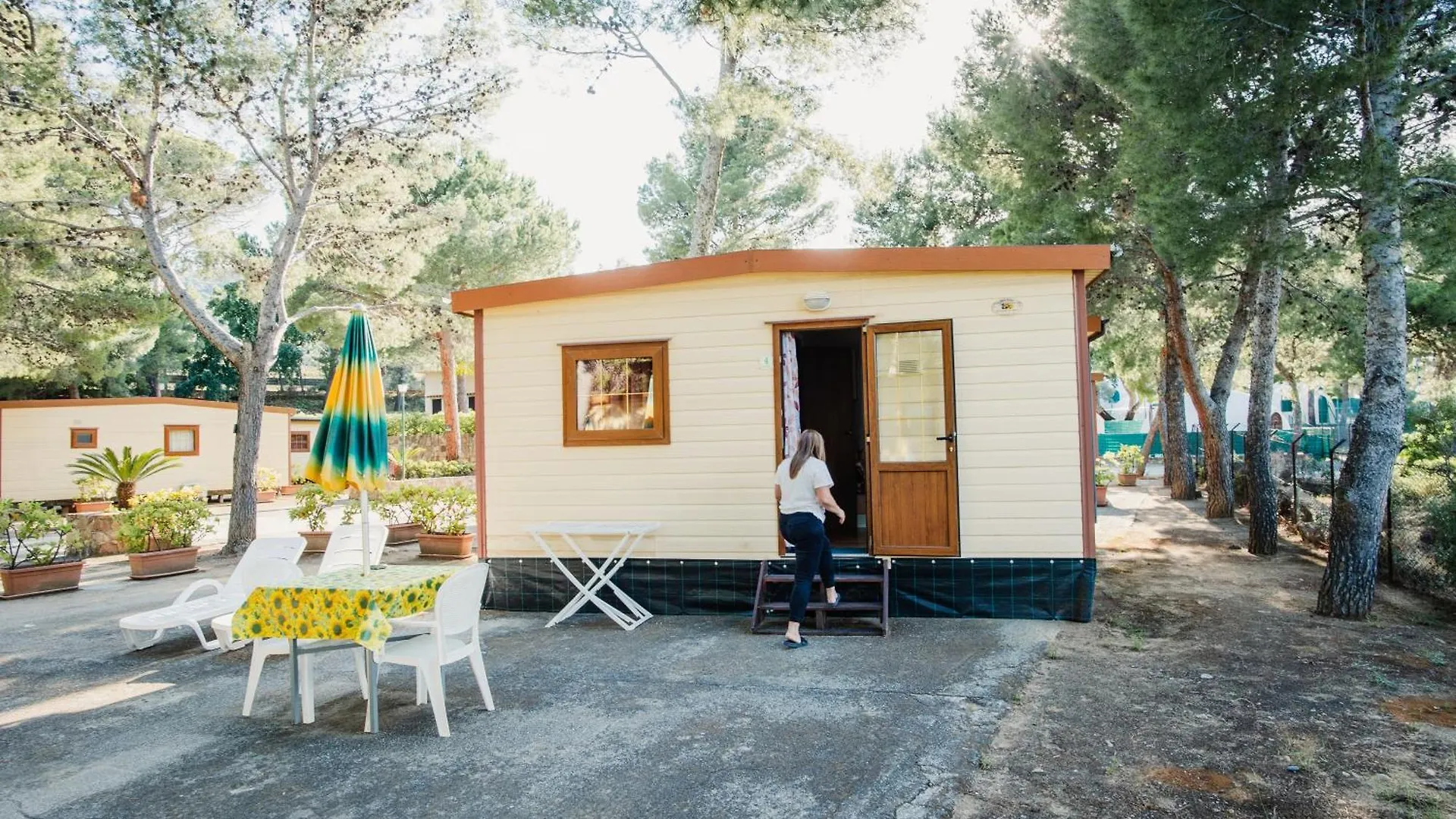 Camping & Village Rais Gerbi 波利纳